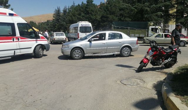 Isparta’da otomobil ile motosiklet çarpıştı: 1 yaralı