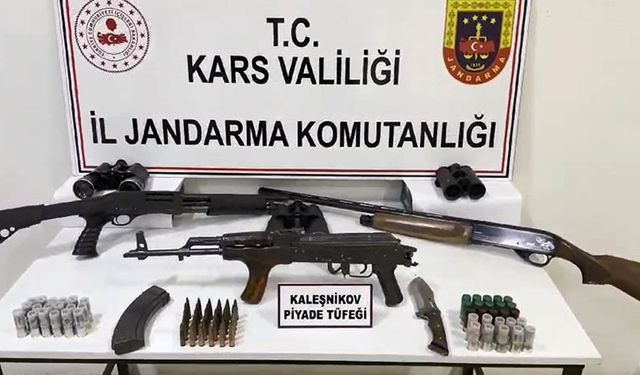 Kağızman’da Kaleşnikov ve mühimmat ele geçirildi