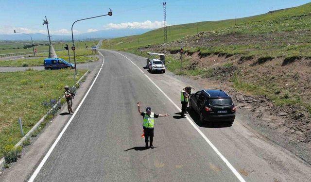 Kars’ta jandarmadan huzur ve güven uygulaması