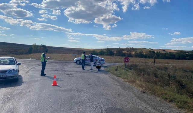 Kırklareli’de jandarmadan trafik denetimi: 10 bin 484 araç kontrol edildi