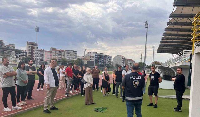 Kırklarelispor maçları öncesinde özel güvenlik görevlilerine eğitim