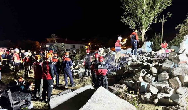 Muş’ta gerçeği aratmayan deprem tatbikatı