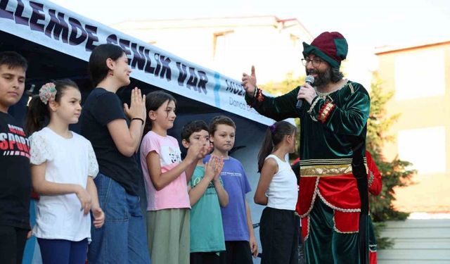 Şenlik çocukların ayağına geldi