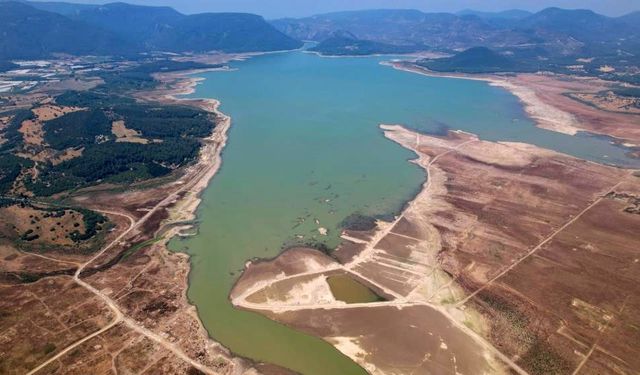 Tahtalı Barajı son 16 yılın en düşük su seviyesinde