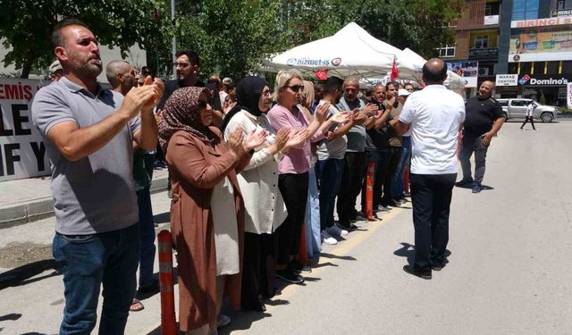 Van’da belediyelerden çıkarılan işçilerin eylemi 114 gündür devam ediyor