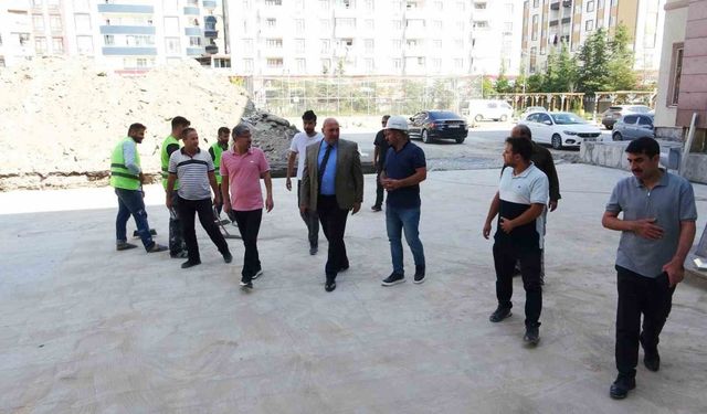 Van’da okulların bakım onarım çalışmaları devam ediyor