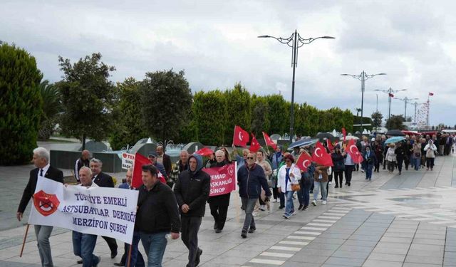 ’17 Ekim Astsubaylar Günü’nde emekli astsubaylardan yürüyüş