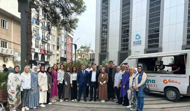 AK Parti Karesi İlçe Kadın Kolları’ndan Geleneksel Lokma Hayrı