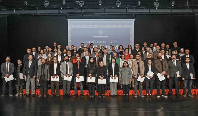 Atatürk Üniversitesi’nde bilimsel teşvik töreni ağustos ve eylül ayı ile devam ediyor