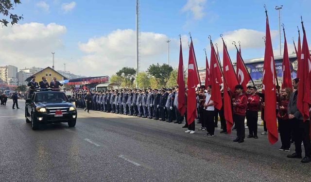 Bandırma’da 29 Ekim coşkusu