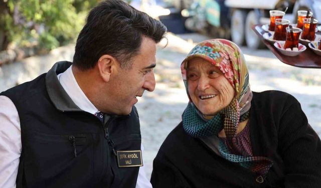 Bilecik Valisi Şefik Aygöl, Gökpınar köy sakinleri ile bir araya geldi