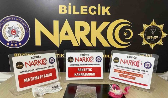 Bilecik’te şüpheli araç içinde uyuşturucu çıktı