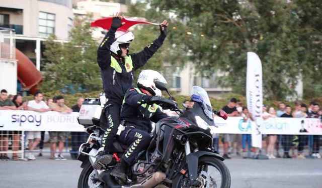 Bodrum Motofest nefes kesen gösterilerle başladı