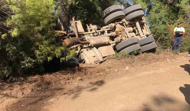 Ekiplere yardım için gönüllü olarak gitti, kazada hayatını kaybetti