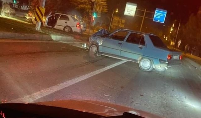 Elazığ’da trafik kazası: 3 yaralı