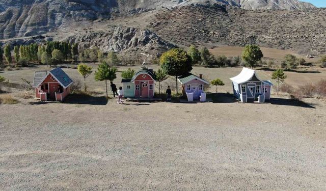 Emekliliğini çocuklara adadı, Türkiye’nin ilk çocuk köyünü kurdu