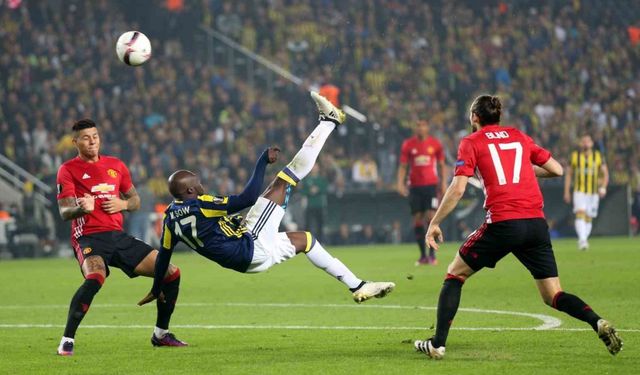 Fenerbahçe, 8 yıl sonra Manchester United’ı konuk edecek