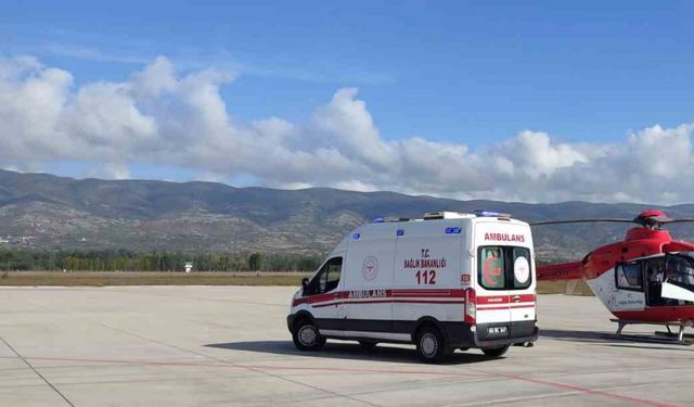 Helikopter ambulans 22 günlük bebek için havalandı