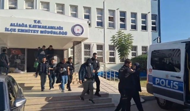 İzmir Aliağa Limanı’ndaki rüşvet operasyonunda 23 tutuklama