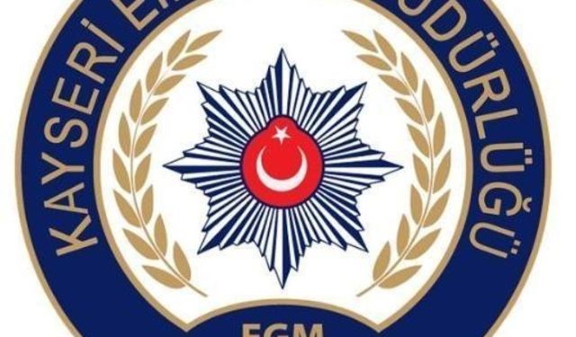 Kayseri’de kaçakçılığa geçit yok: 9 bin dal makaron ele geçirildi