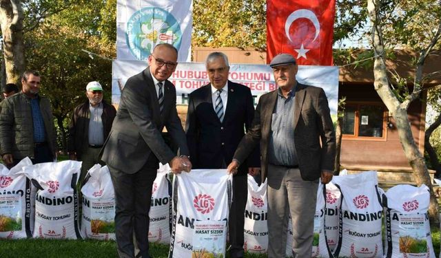 Manisa Büyükşehir’in tohum desteği devam ediyor