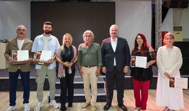 Menemen’de ’Çömleğin izinde’ fotoğraf yarışması ödülleri verildi