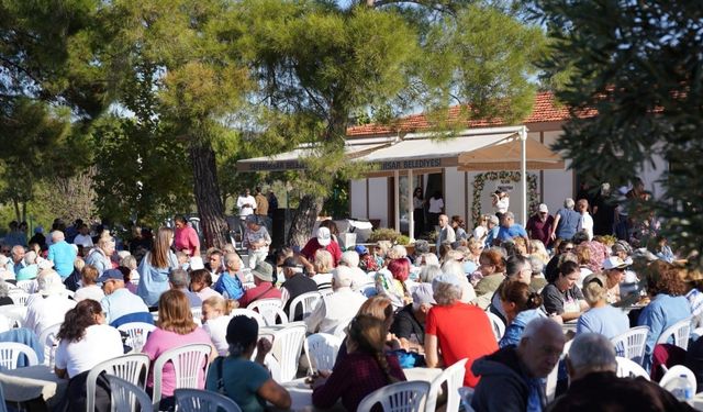 ’Seferihisar’ın Çınarları’ yeniden piknikte buluştu