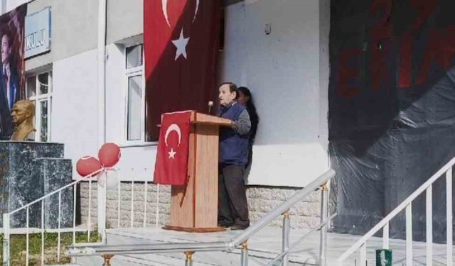 Türkeli’de 67 yıl önce okuduğu şiiri yeniden seslendirdi