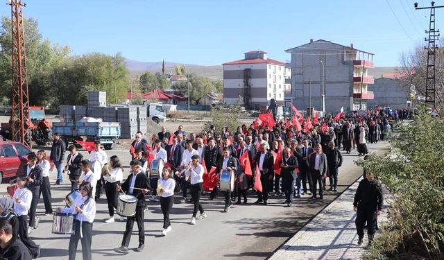 Tutak’ta Cumhuriyet coşkusu