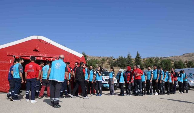 UMKE’den deprem bölgesinde ’afet hazırlık’ tatbikatı