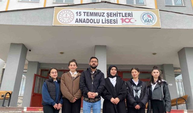 Vanlı öğrenciler Filistin’e destek için klip çekti