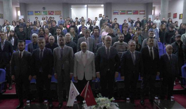 Bakan Yardımcısı Çam: “Gençler zorlu bir dönemin oyuncuları ama büyük fırsatlarla karşı karşıyalar”