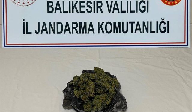 Balıkesir’de kaçakçılık operasyonunda 25 şüpheli yakalandı