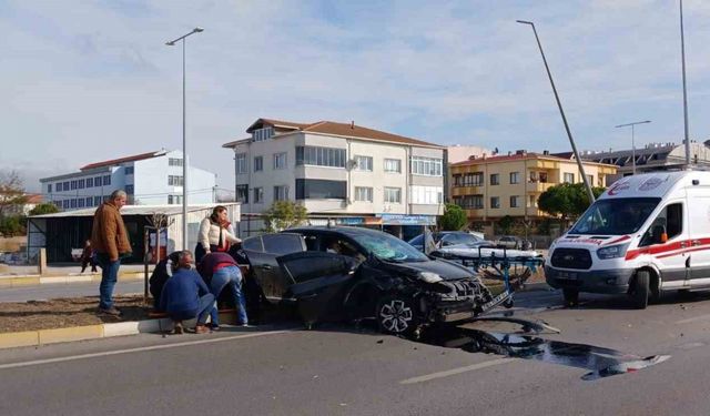 Bandırma’da trafik kazası: 3 yaralı