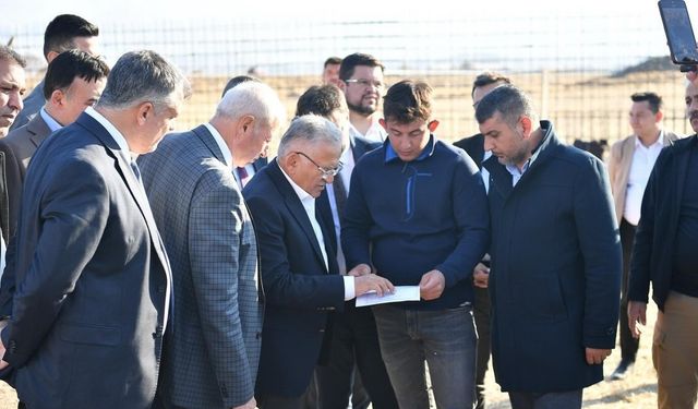 Başkan Büyükkılıç, Develi’nin giriş kapısı olacak yeni terminal inşaatını inceledi