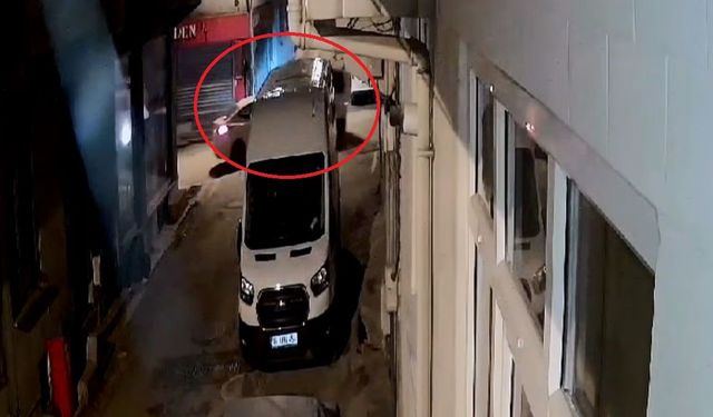 Bursa’da iki araç kafa kafaya çarpıştı: 3 yaşındaki bebek yaralandı