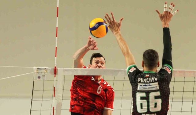 CEV Challenge Kupası: Neftohimik: 0 - Spor Toto: 3