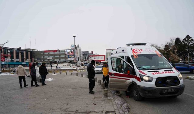 Erzincan yazısının önünde elektrik akımına kapıldı