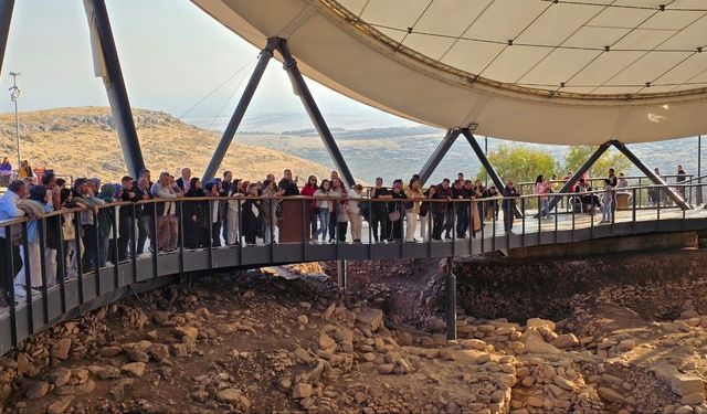 Göbeklitepe, ara tatilde günlük 10 bin ziyaretçi ağırladı