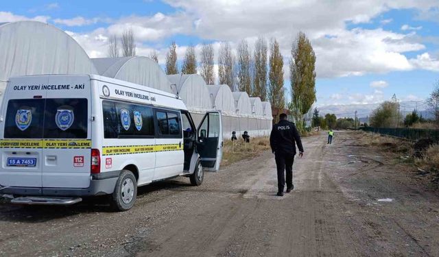 Husumetlisinin başına kurusıkı tabanca ile 6 el ateş etti: 1 yaralı