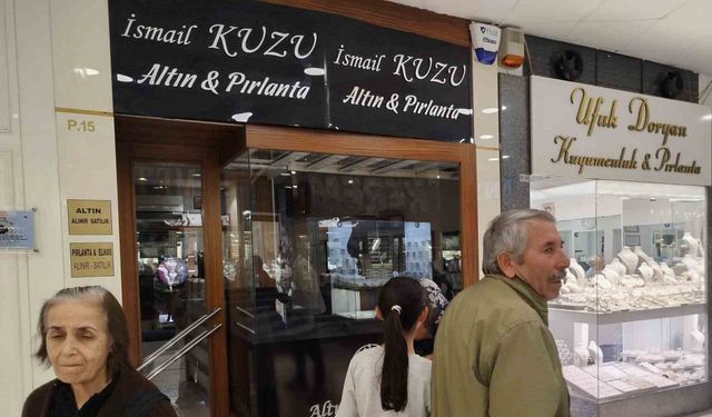 İzmir’de 23 kişiyi 22 milyon lira dolandıran kuyumcu kardeşler yakalandı