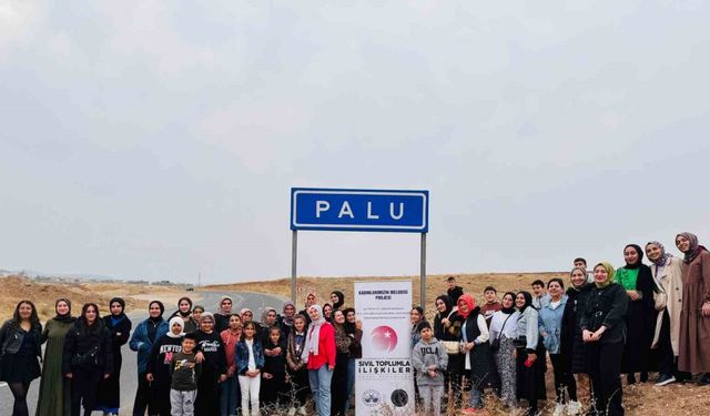 Kadınlar, Palu ilçesini gezdi