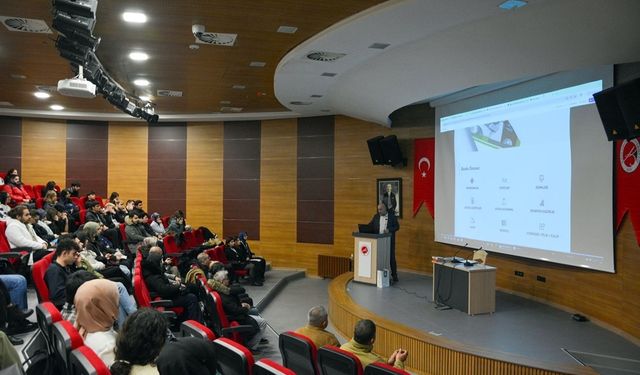 Kastamonu Üniversitesi’nde ’tasarım’ söyleşisi