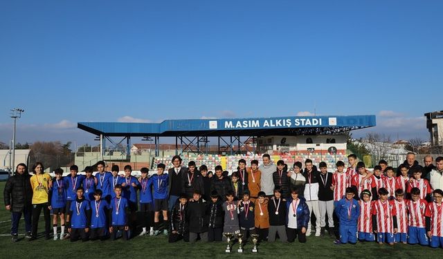 Kütahya’da ’Yıldız Erkek Futbol İl Birinciliği’ müsabakaları tamamlandı