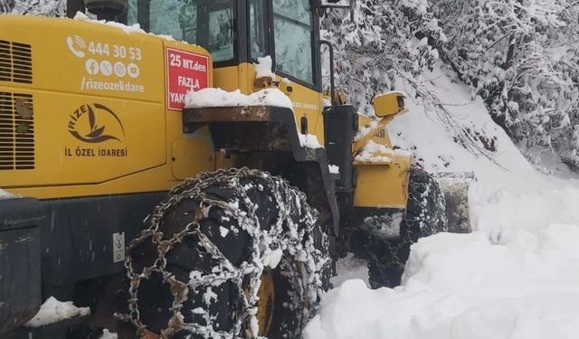 Rize’de kar nedeniyle mahsur kalan 7 kişi kurtarıldı