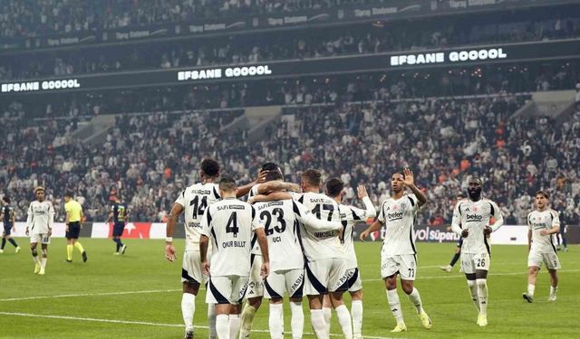 Trendyol Süper Lig: Beşiktaş: 1 - Kasımpaşa: 0 (İlk yarı)