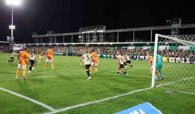 Trendyol Süper Lig: Bodrum FK: 0 - Galatasaray: 0 (İlk yarı)