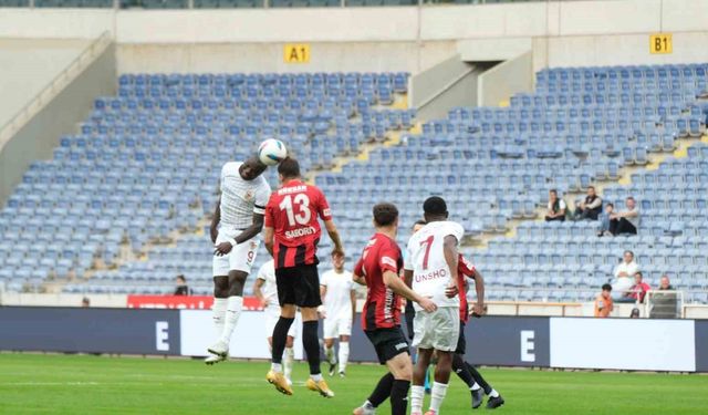 Trendyol Süper Lig: Hatayspor: 2 - Gaziantep FK: 1 (İlk yarı)