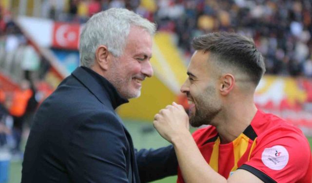 Trendyol Süper Lig: Kayserispor: 0 - Fenerbahçe: 2 (Maç devam ediyor)