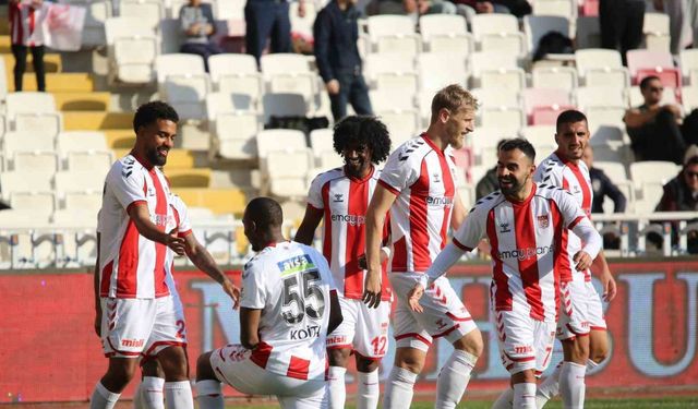 Trendyol Süper Lig: NG Sivasspor: 2 - Çaykur Rizespor: 1 (Maç sonucu)